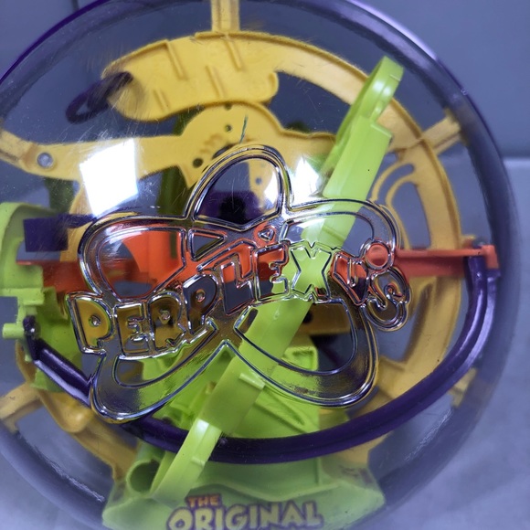 Perplexus Labyrinth Maze Puzzle Brain Teaser - Picture 3 of 6